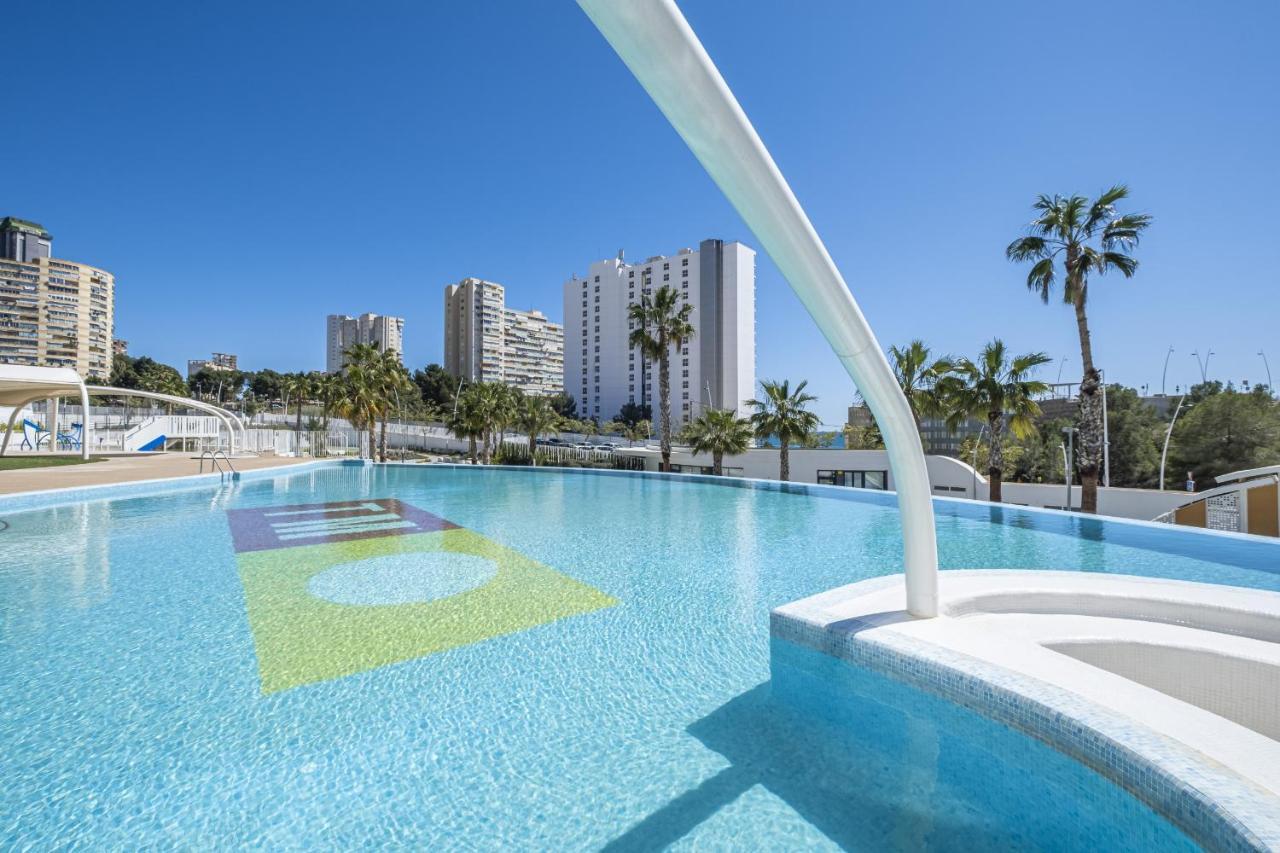Sunset Waves Deluxe Apartments Poniente Beach Resort Benidorm Exterior foto