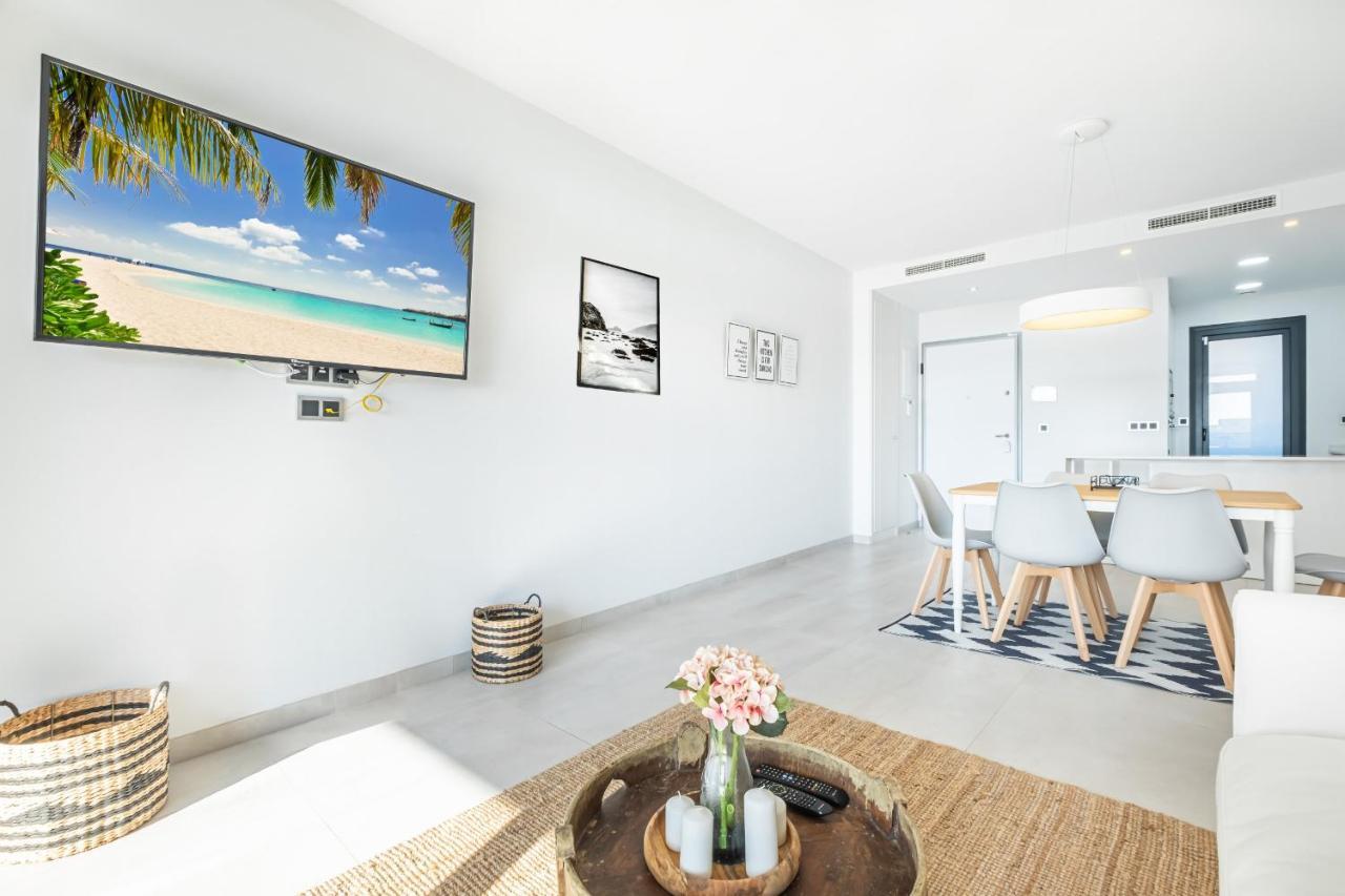 Sunset Waves Deluxe Apartments Poniente Beach Resort Benidorm Exterior foto