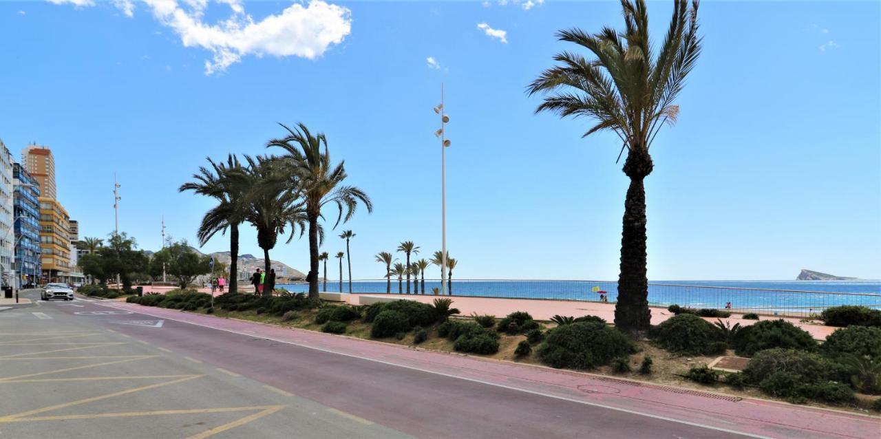 Sunset Waves Deluxe Apartments Poniente Beach Resort Benidorm Exterior foto