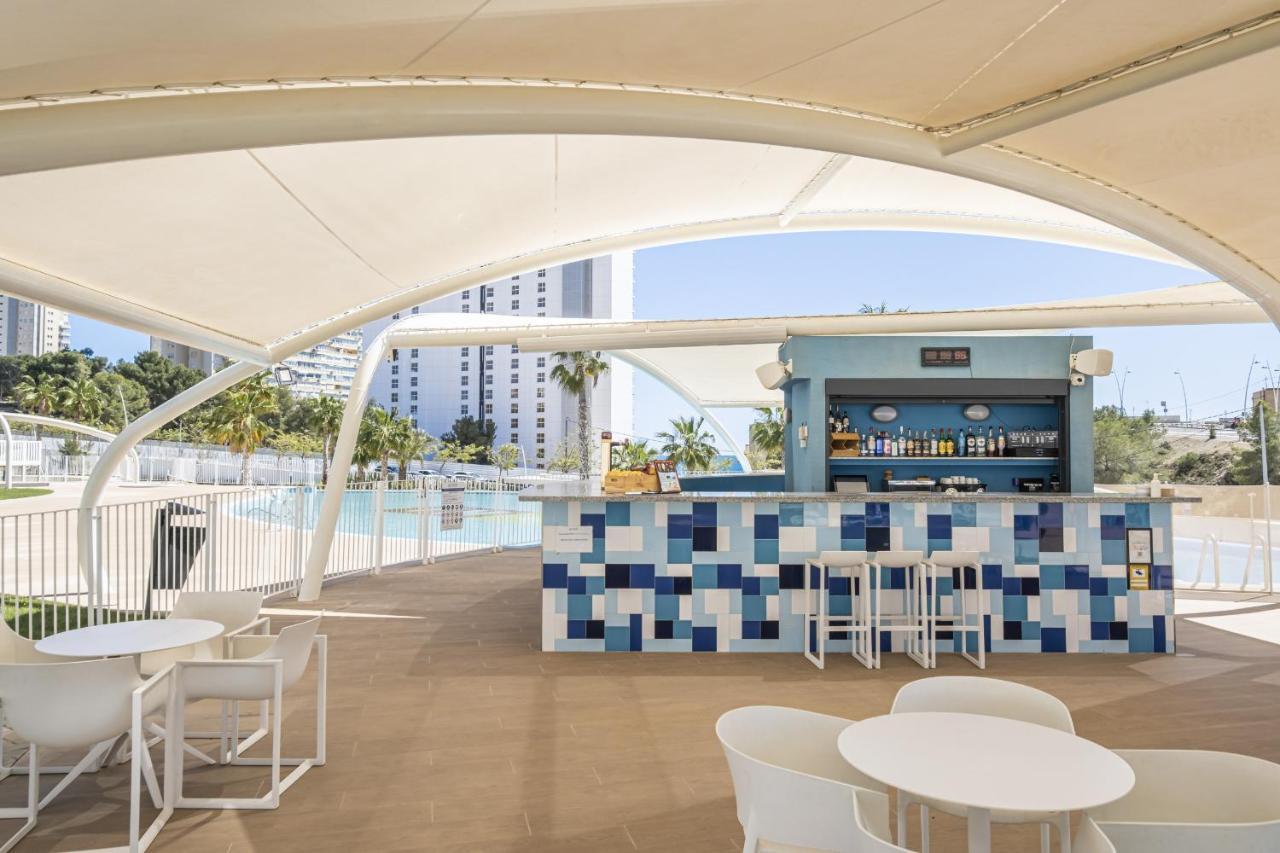 Sunset Waves Deluxe Apartments Poniente Beach Resort Benidorm Exterior foto